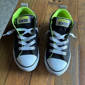 Boys size 3 Black converse all star